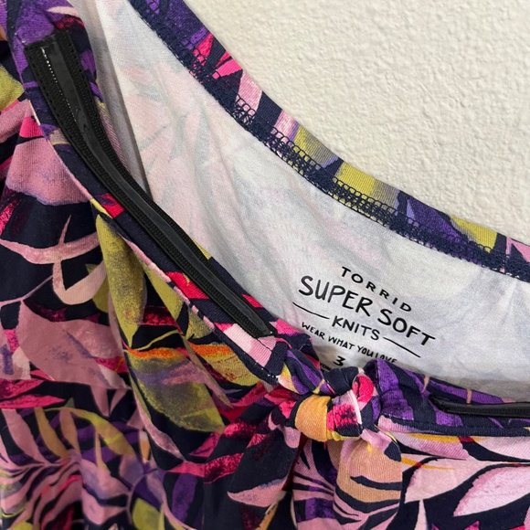 Torrid Women's Babydoll Super Soft Tie Front Off Shoulder Top Cropped Size 3X - Picture 10 of 12